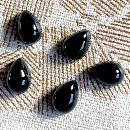 Onyx kabošon slza 10x7mm — foto 5