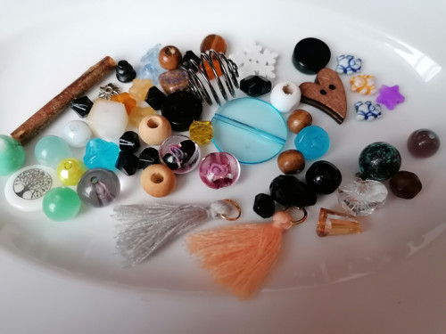 Mix korálků 60 ks — foto 2