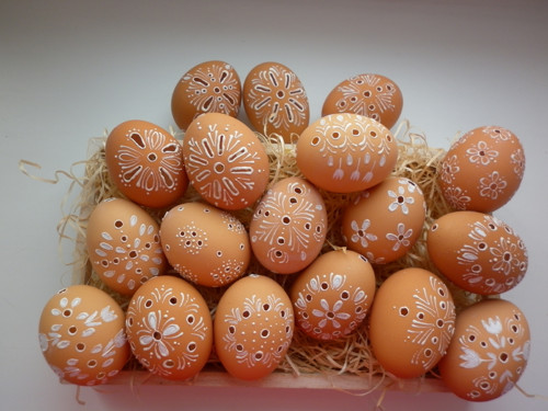 Madeirové hnědé kraslice — foto 4