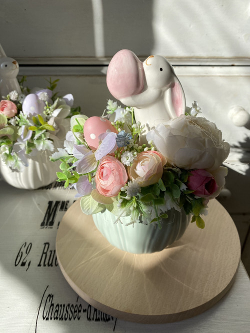 Králíček v zeleném tulipánku — foto 2