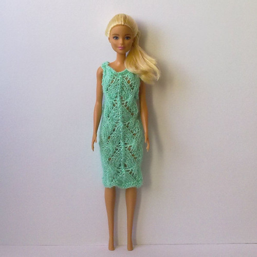 Oblečky pro Barbie - šaty — foto 3