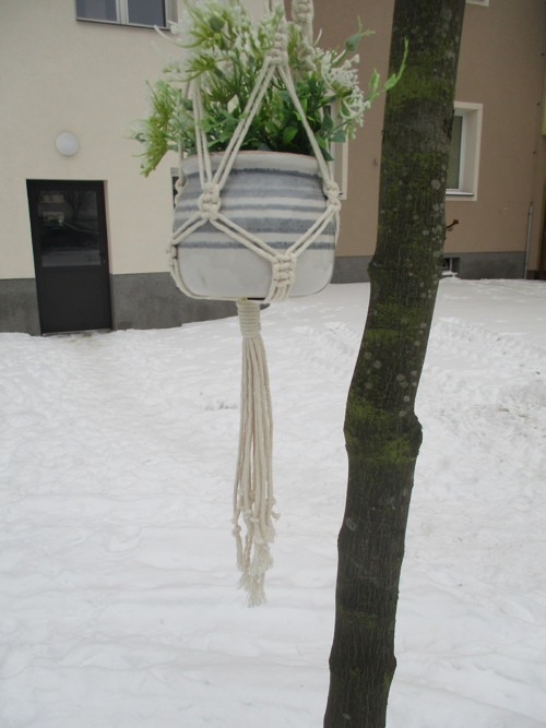 Závěsný květináč — foto 4