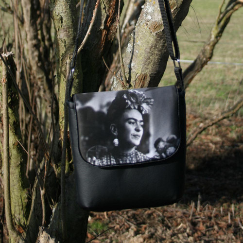 MALÁ KABELKA Frida černobílá — foto 2