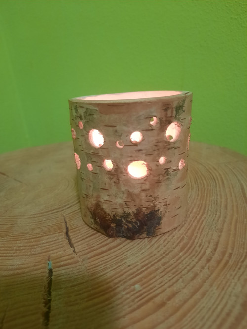 Svícen bříza otvory — foto 2