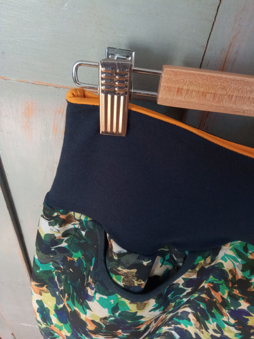 Floral Camo ... suknička softshellová L/XL — foto 2