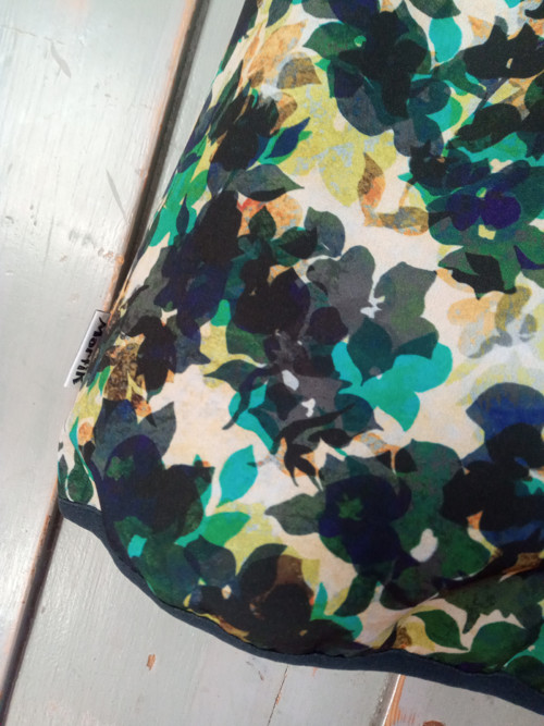 Floral Camo ... suknička softshellová L/XL — foto 4