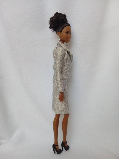 Kostýmek pro Barbie — foto 3