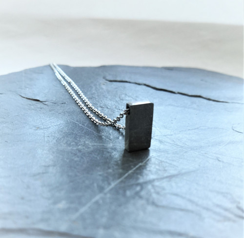 Ocelový náhrdelník*kvádřík*minimalistický — foto 5