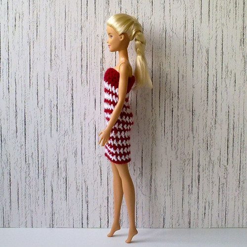 Oblečky pro Barbie - šaty, kabátek — foto 2