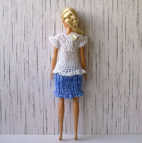 Oblečky pro Barbie - triko, sukně — foto 4