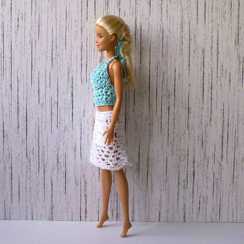 Oblečky pro Barbie - top, sukně — foto 3