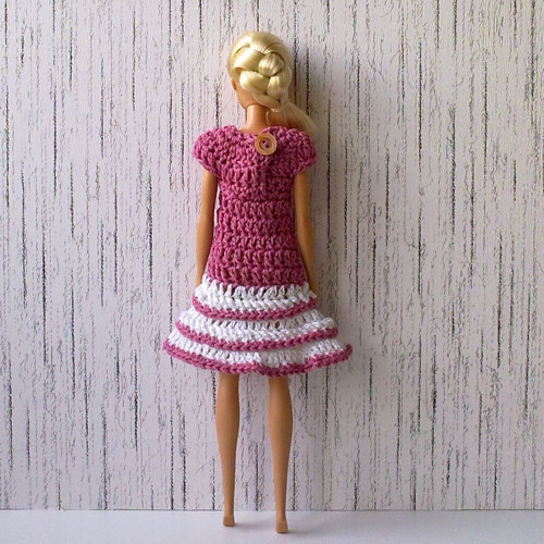 Oblečky pro Barbie - šaty — foto 3