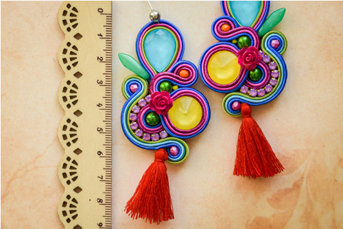 Soutache farebné strapcové náušnice — foto 4