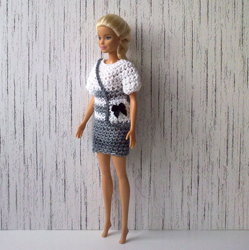 Oblečky pro Barbie - šaty, kabelka — foto 2
