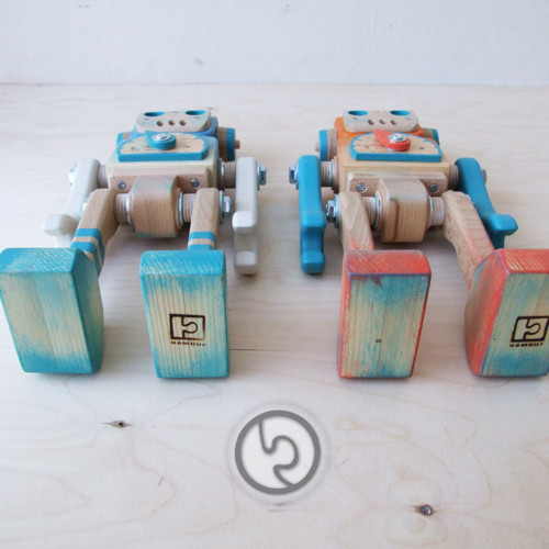 Dřevěný ROBOT Modrý — foto 5