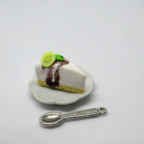 Miniatury pro panenky - dortík — foto 3