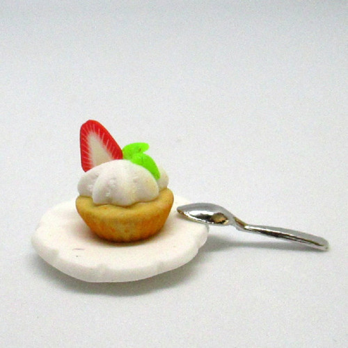 Miniatury pro panenky - košíček zákusek — foto 3