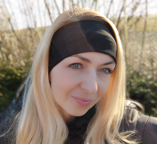 Čelenka černá — foto 3