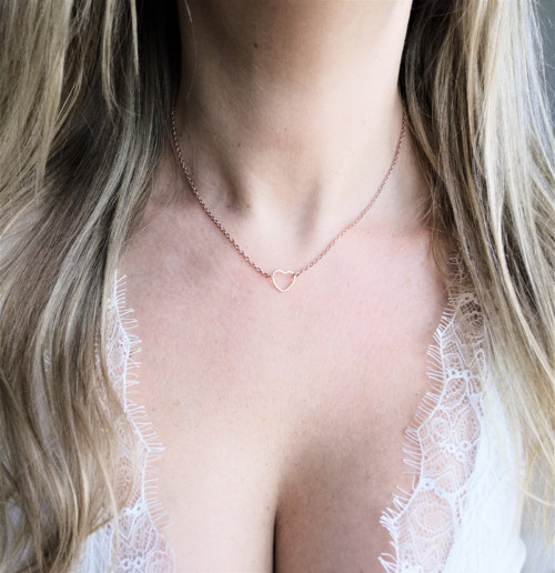 Ocelový náhrdelník*obrys srdce*rosegold — foto 5