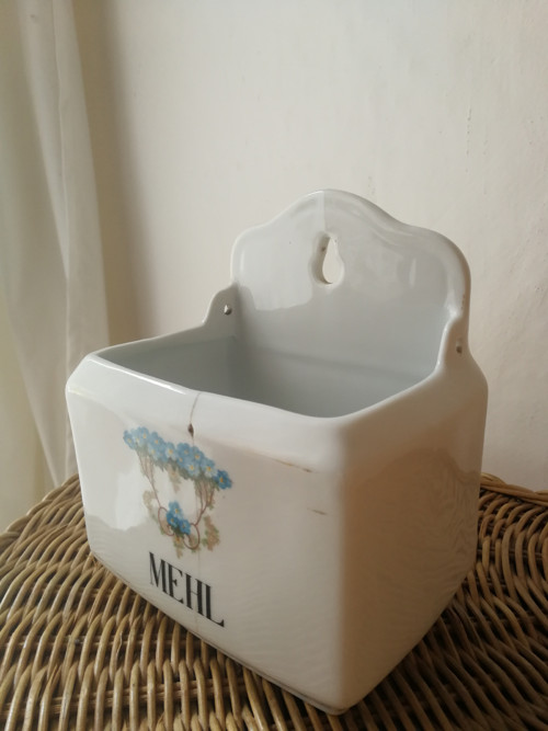Nástěnná dóza pomněnky — foto 2