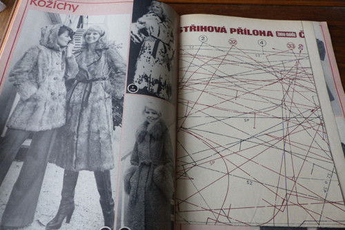 Časopis Žena a móda, číslo 10/1977, střihy! — foto 2