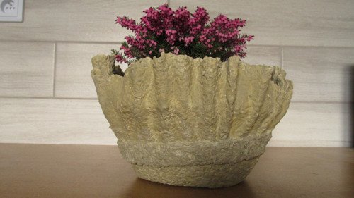 Betonový květináč — foto 2
