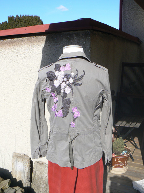 Army styl s výšivkou... — foto 2