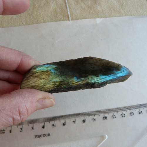 Labradorit - 8,8 cm — foto 2