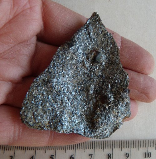 Granát - almandin - ve svoru - 5,8 cm — foto 2