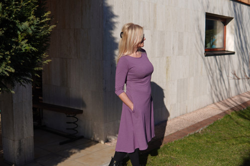 Asymetrické šaty - — foto 4