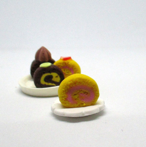 Miniatury pro panenky - roláda — foto 2