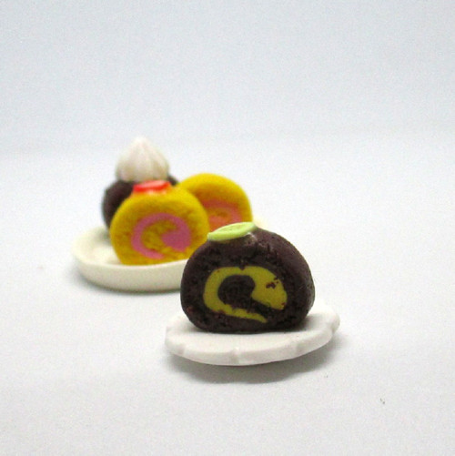 Miniatury pro panenky - roláda — foto 3