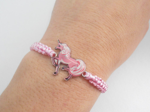 "Unicorn" - dětský náramek (macramé) — foto 2