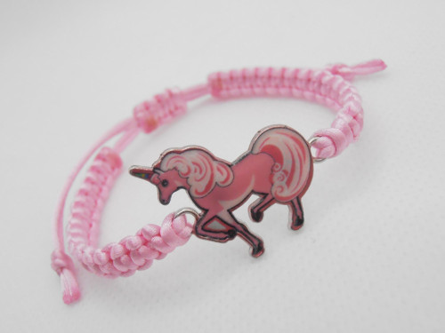 "Unicorn" - dětský náramek (macramé) — foto 4