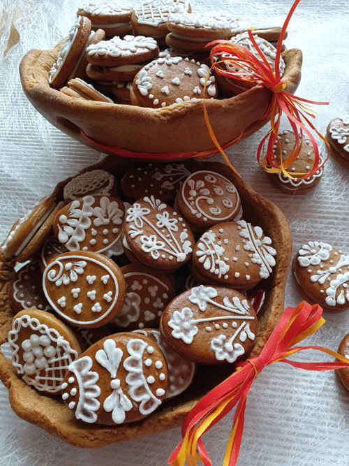 Velká mísa s perníčky - kraslice — foto 3