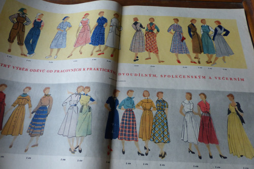 Časopis Žena a móda, číslo 9/1953 — foto 2