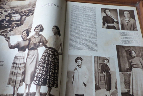 Časopis Žena a móda, číslo 8/1951 — foto 3