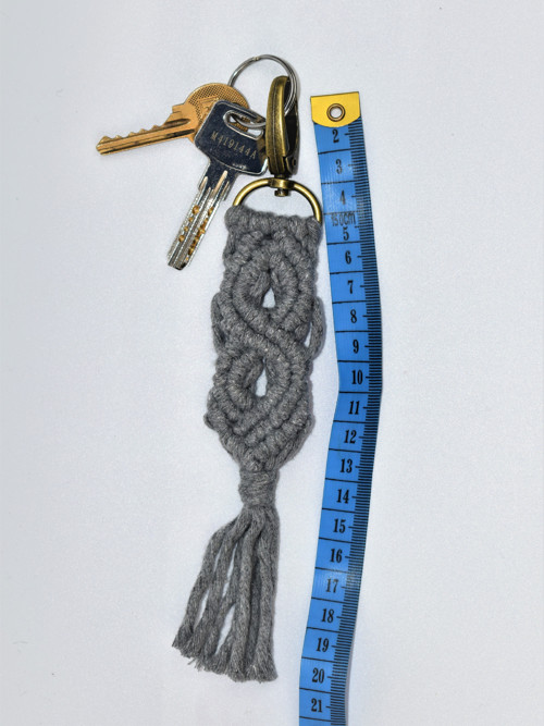 Macramé klíčenka — foto 4
