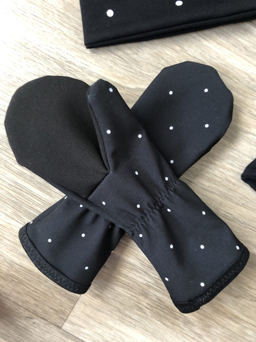 Softshellové rukavice puntík — foto 3