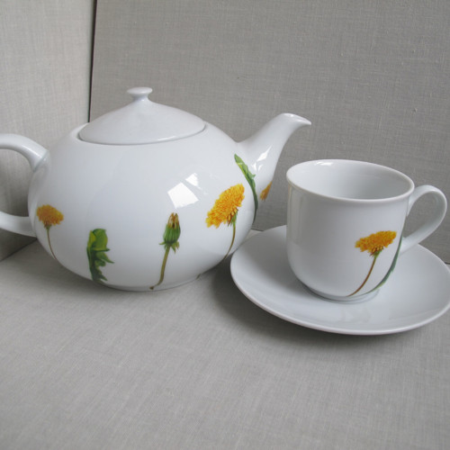 Porcelánová konvice pampelišky — foto 2