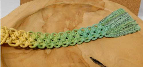 Macramé záložka do knihy — foto 2