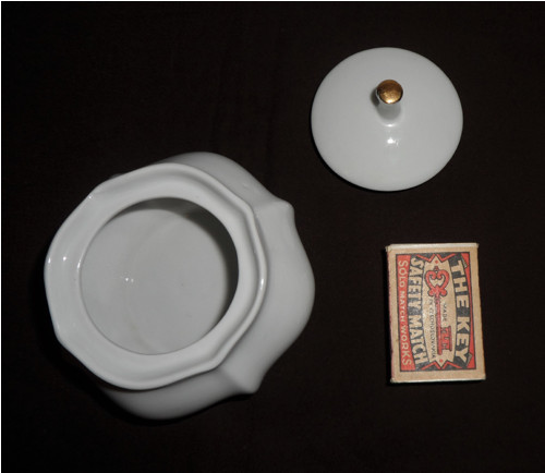 Starožitná porcelánová CUKŘENKA, malá — foto 4