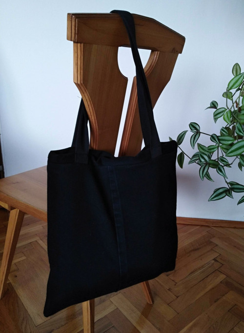 Černá riflová s šedo-bílou — foto 2