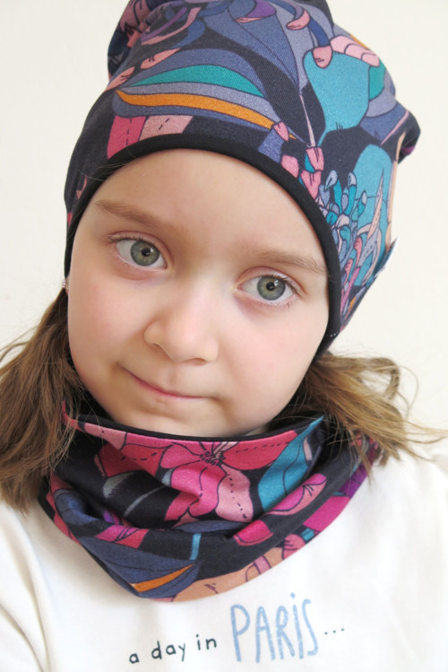 Nákrčník Chryzantémy — foto 3