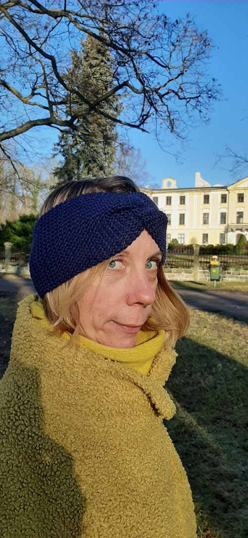 Čelenka tmavě-modrá — foto 2