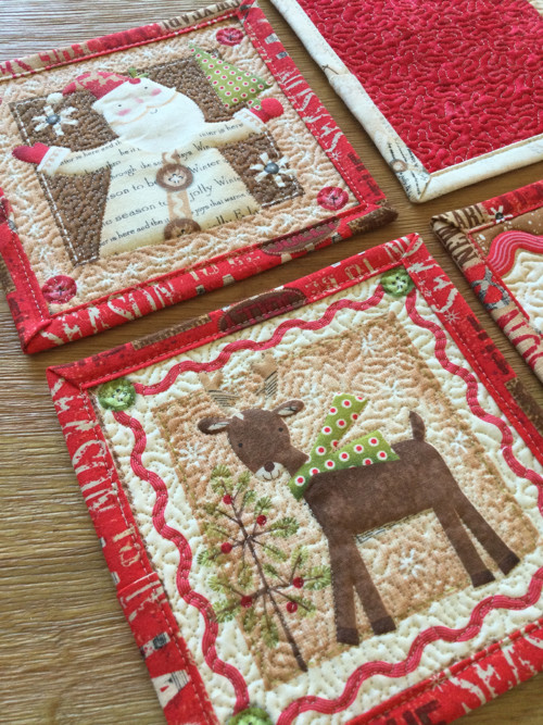 Sada prostírání Holiday Stitches / doobjednávka — foto 3