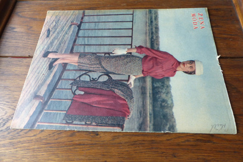 Časopis Žena a móda, číslo 8/1957 — foto 6