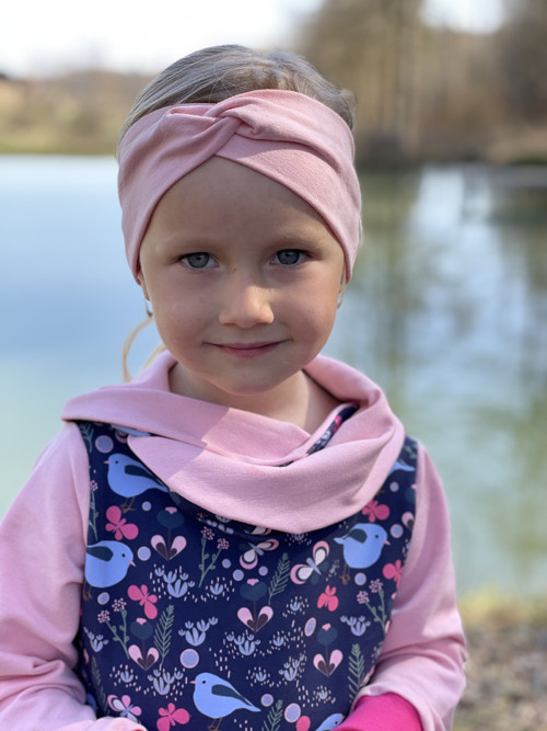 Čelenka s překřížením 46-49 — foto 2