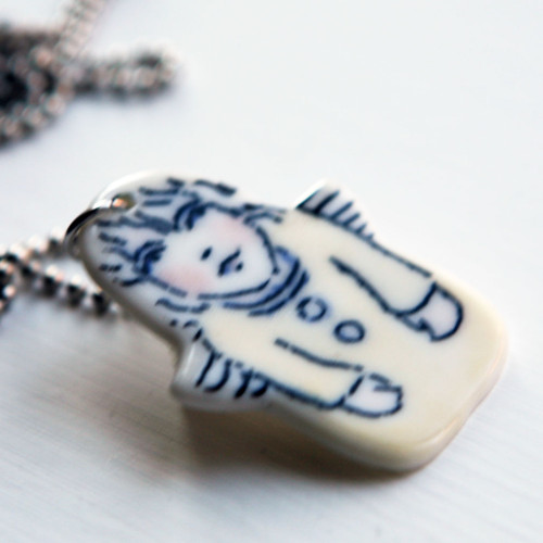 Anděl porcelánový přívěsek — foto 2