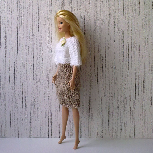 Oblečky pro Barbie - šaty — foto 2